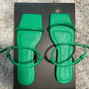 Miss lola , green flat sandals for summer
